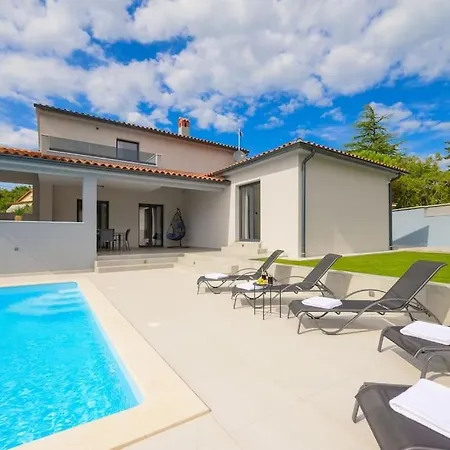 Kama By Istrialux Villa Juršići